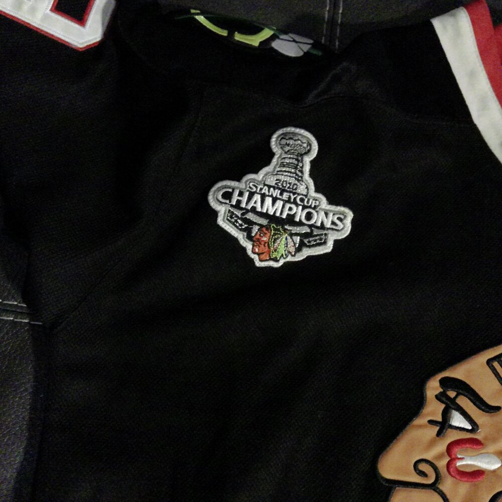 JONATHAN TOEWS CHICAGO BLACKHAWKS BLACK REEBOK PREMIER JERSEY XX-Large - Picture 8 of 14